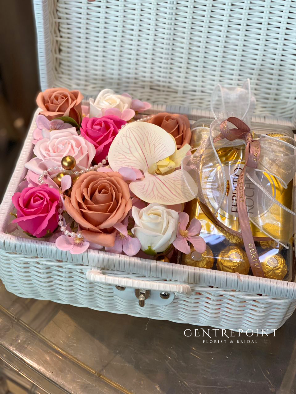 HVD 032 (RM 220.00) SOAP FLOWER