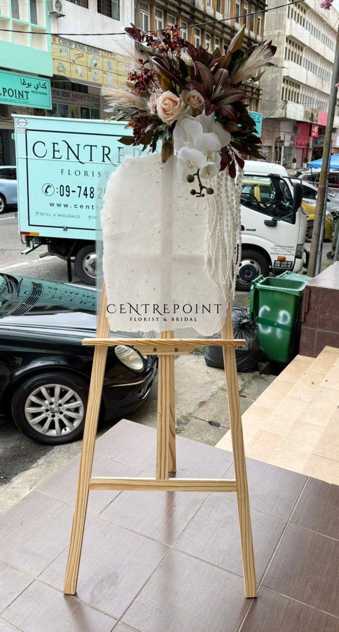 Trendy Acrylic Opening Stand 5263 (RM 300.00)