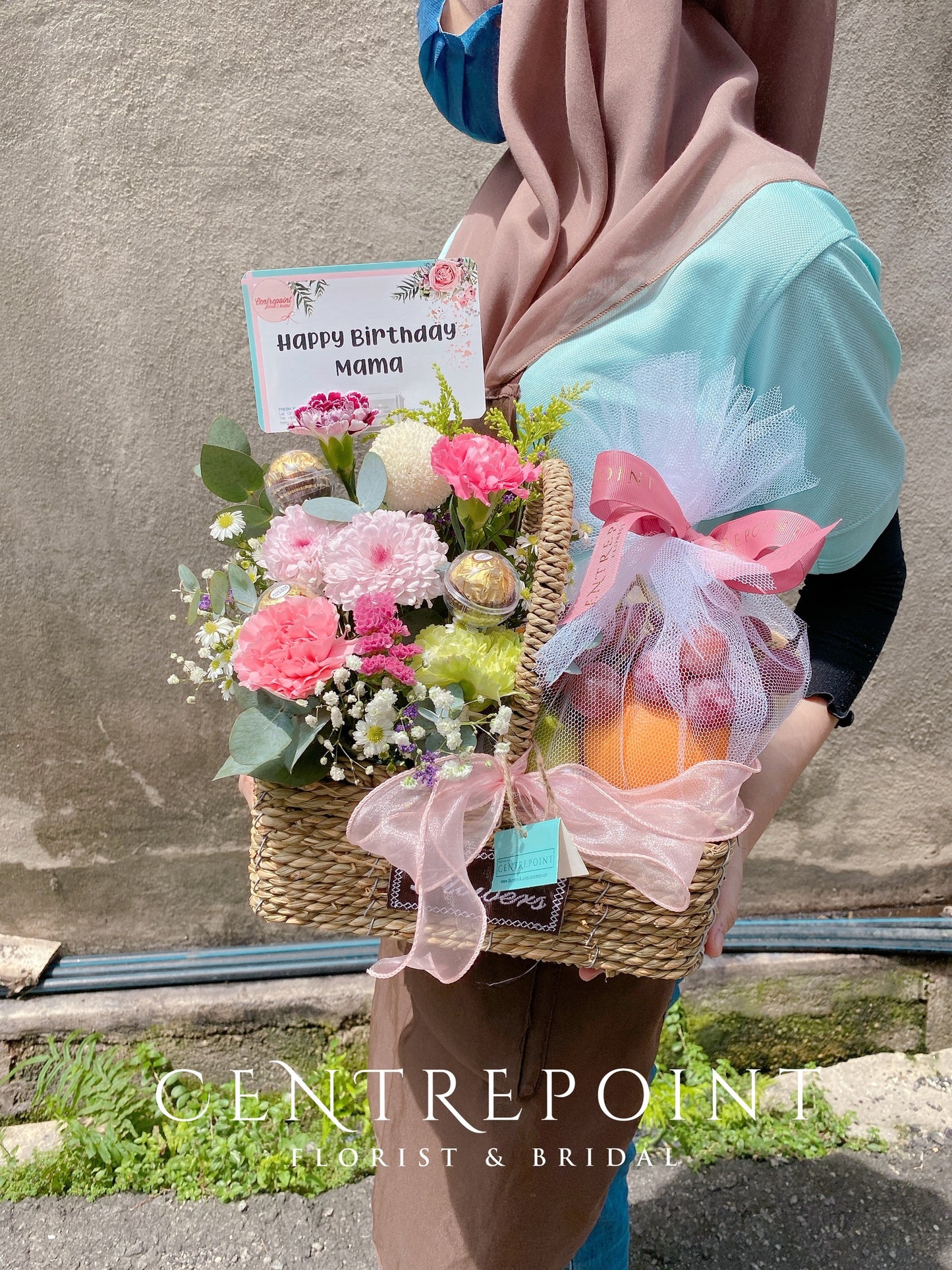 Lovely Fruit & Flower Basket Size L (RM 180.00)