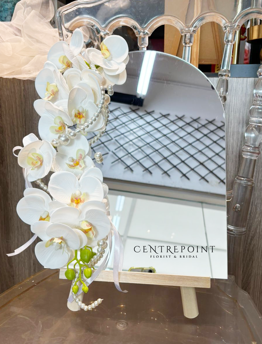 Table Acrylic Mirror Board With Stand 136 (RM 130.00)