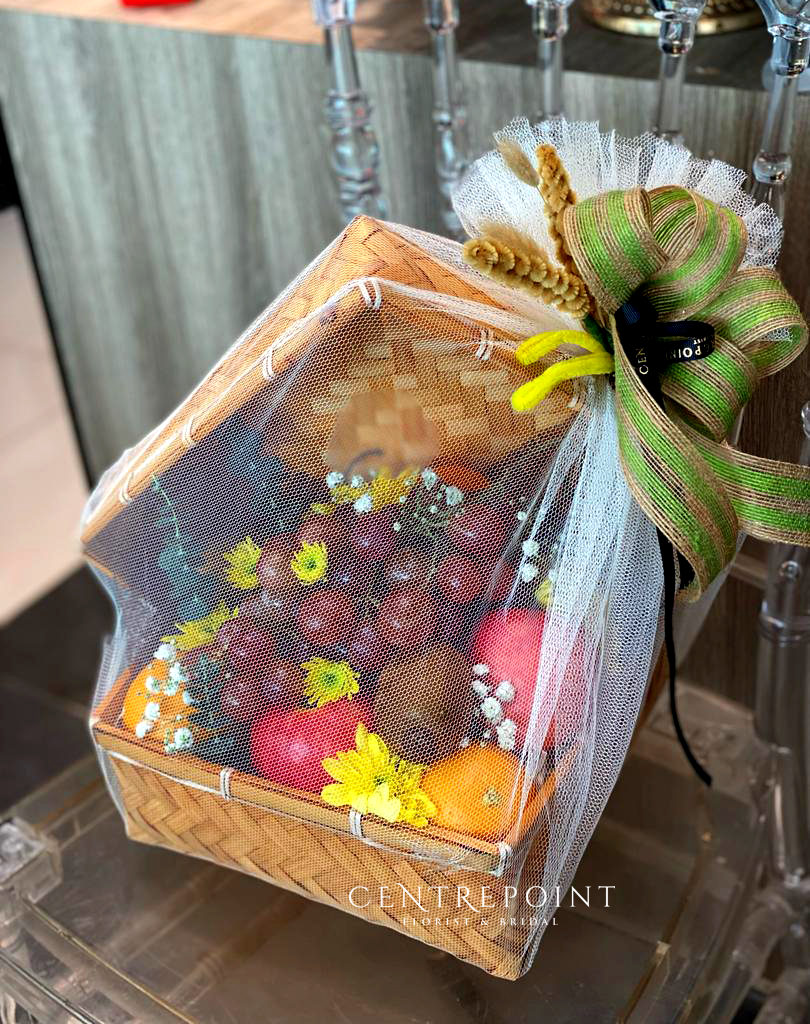 Classic Rattan Basket (RM 100.00)