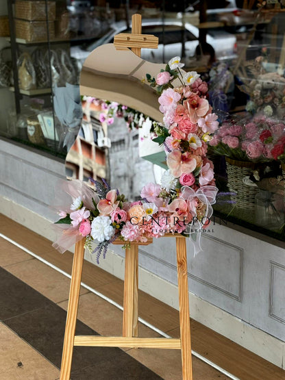 Trendy Acrylic Opening Stand 611 (RM 380.00)