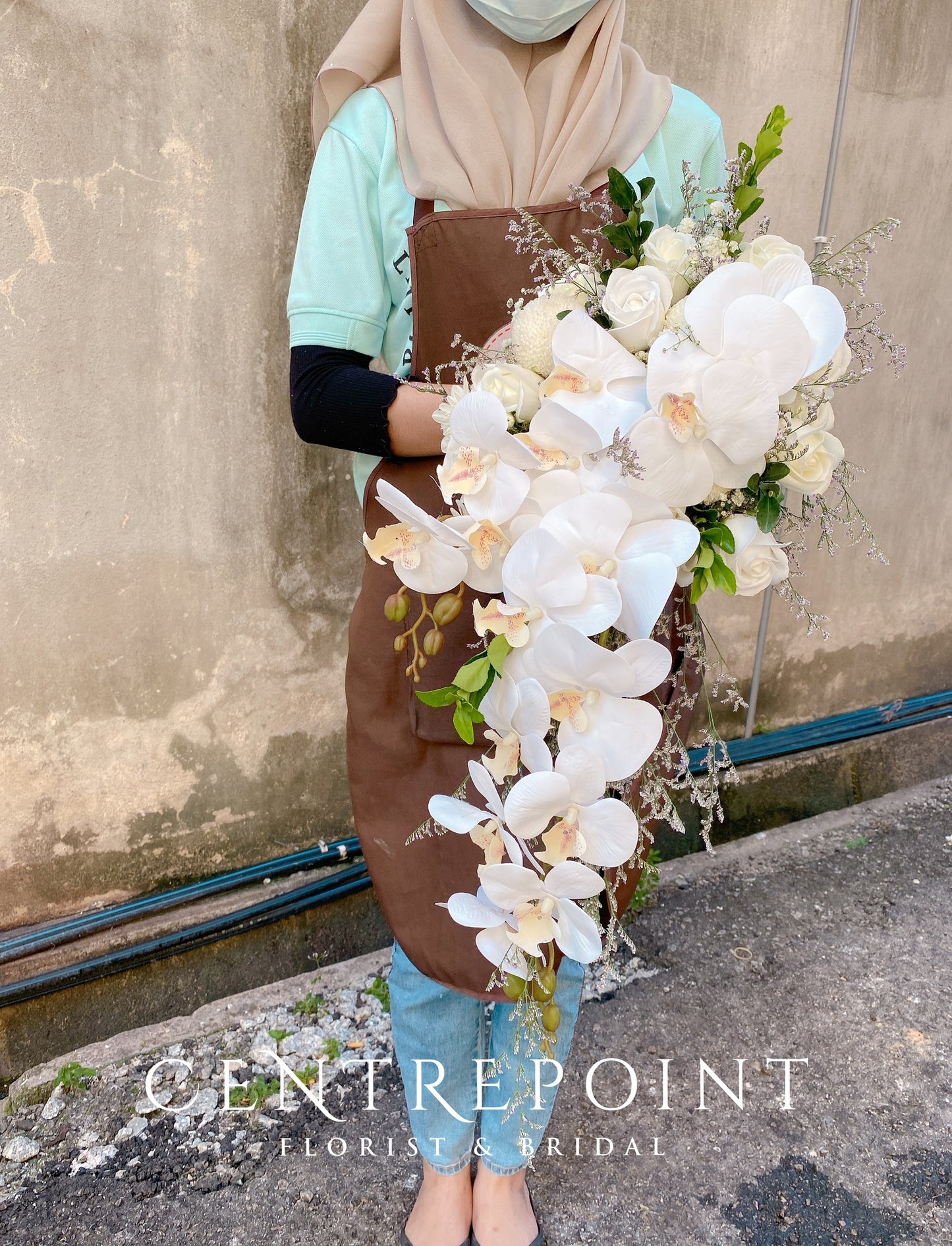 AF White Orchid Bridal Bouquet  (RM 220.00)