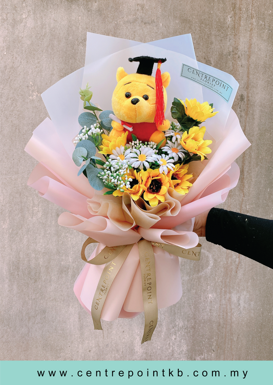 AF Graduation Winnie Pooh (RM 55.00)