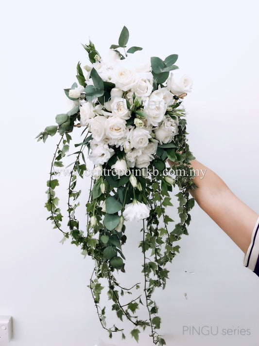 Pure White (RM280.00)
